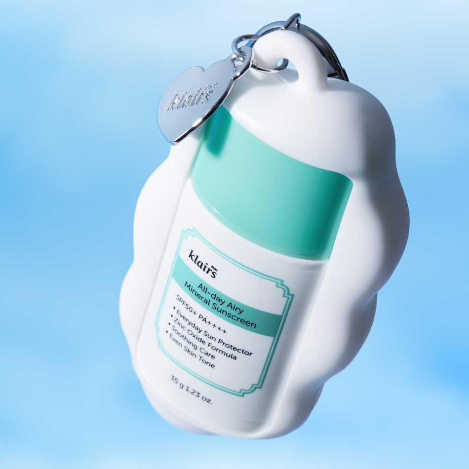 ALL-DAY AIRY MINERAL SUNSCREEN + KEYCHAIN | Beauty Secrets